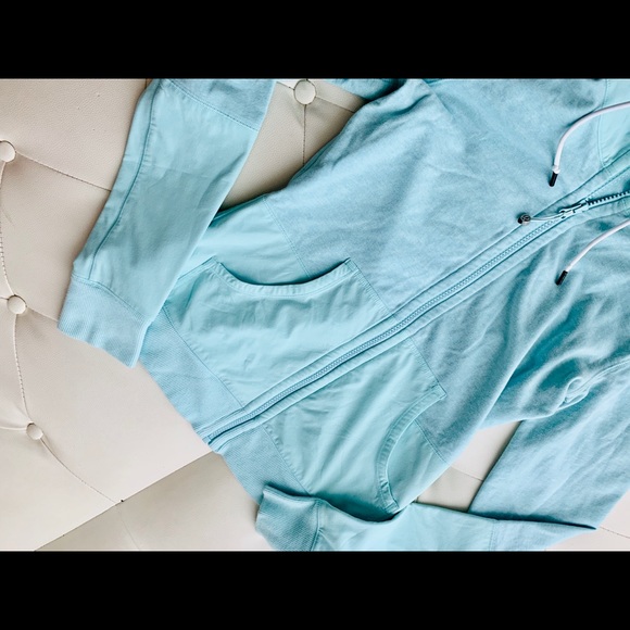 Lululemon Athletic Turquoise Blue Light Jacket - Picture 6 of 8